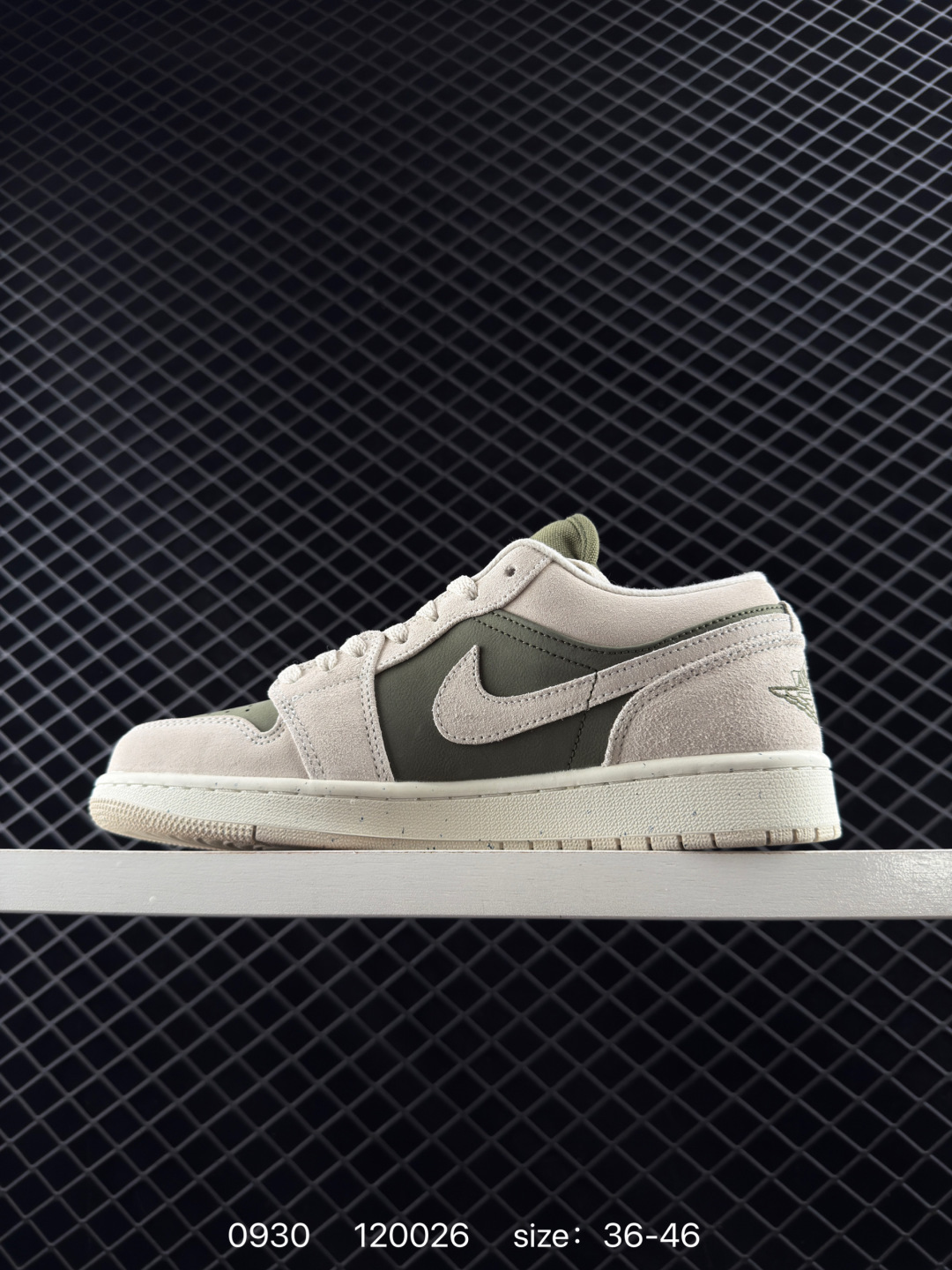 Nike Wmns Air Jordan 1 Low GS”Team Gold“